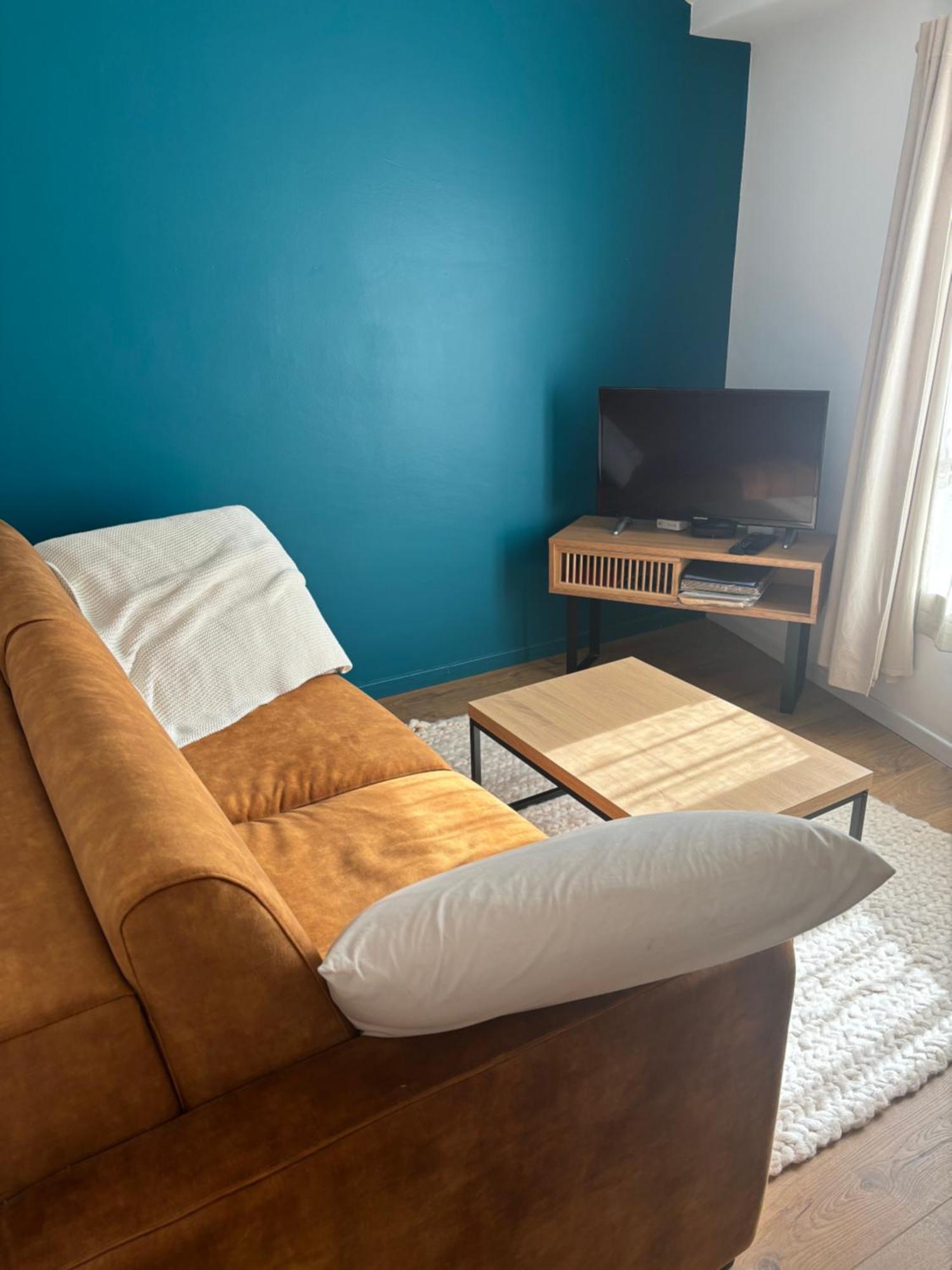 Intra-muros Apartment *